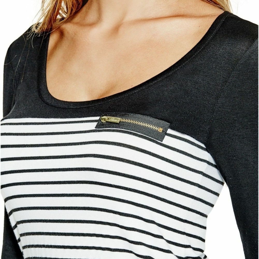 Guess Top - Picture 2 of 4